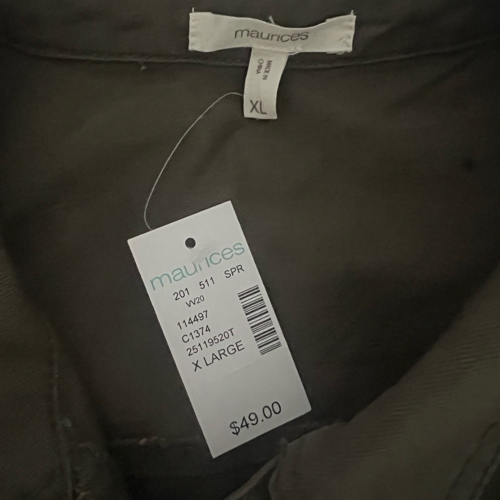Never worn size xl Maurice’s jacket Olive green